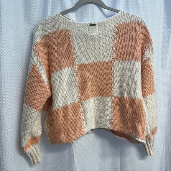 Billabong Peach and Cream Boxy Cropped Checkered Cotton Sweater Medium Beach - Picture 6 of 8